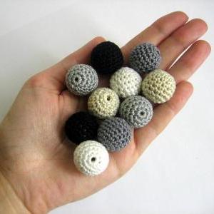 Crochet Beads 20 Mm Handmade Round Black, White,..
