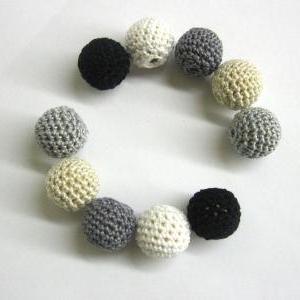 Crochet Beads 20 Mm Handmade Round Black, White,..