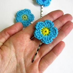 Crocheted Flower Bobby Pins Light Blue Flowers Set..