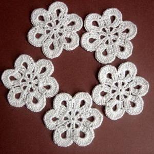 Handmade Crocheted Flower Appliques Motifs In..